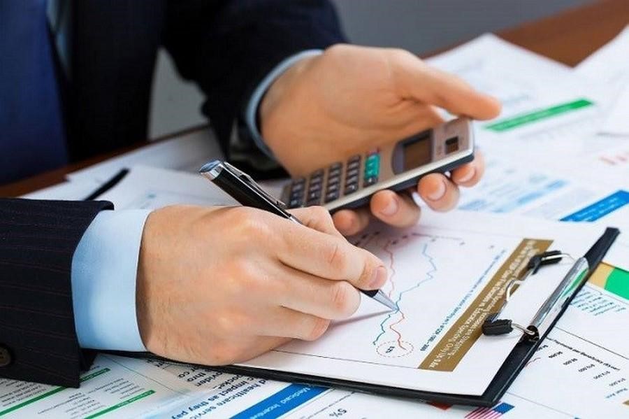 Banking & Finance